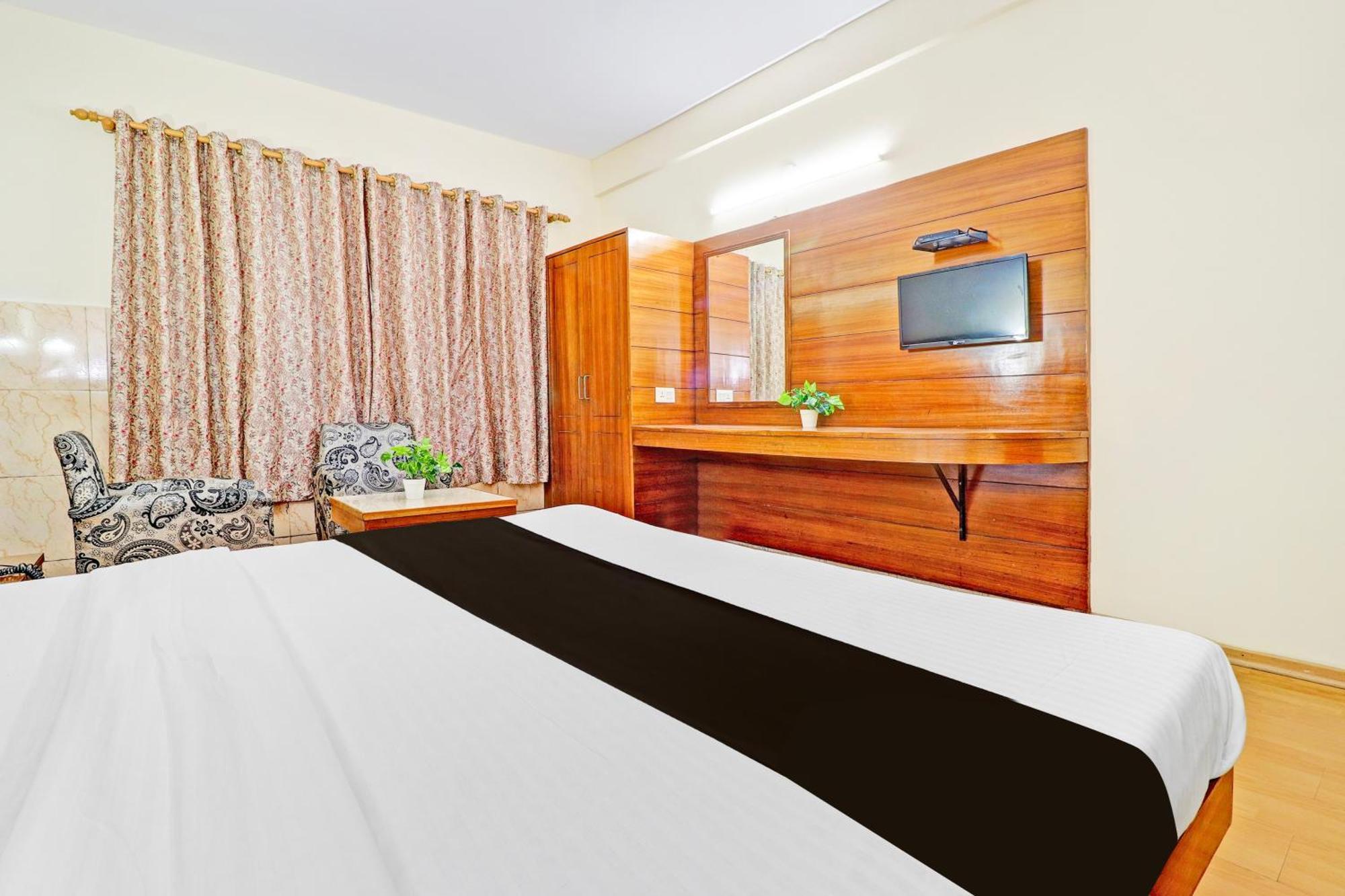 Super Collection O Pioneer Hotel Mussoorie Ngoại thất bức ảnh