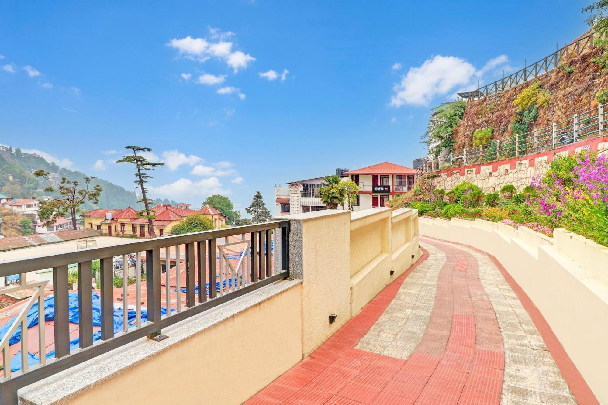 Super Collection O Pioneer Hotel Mussoorie Ngoại thất bức ảnh
