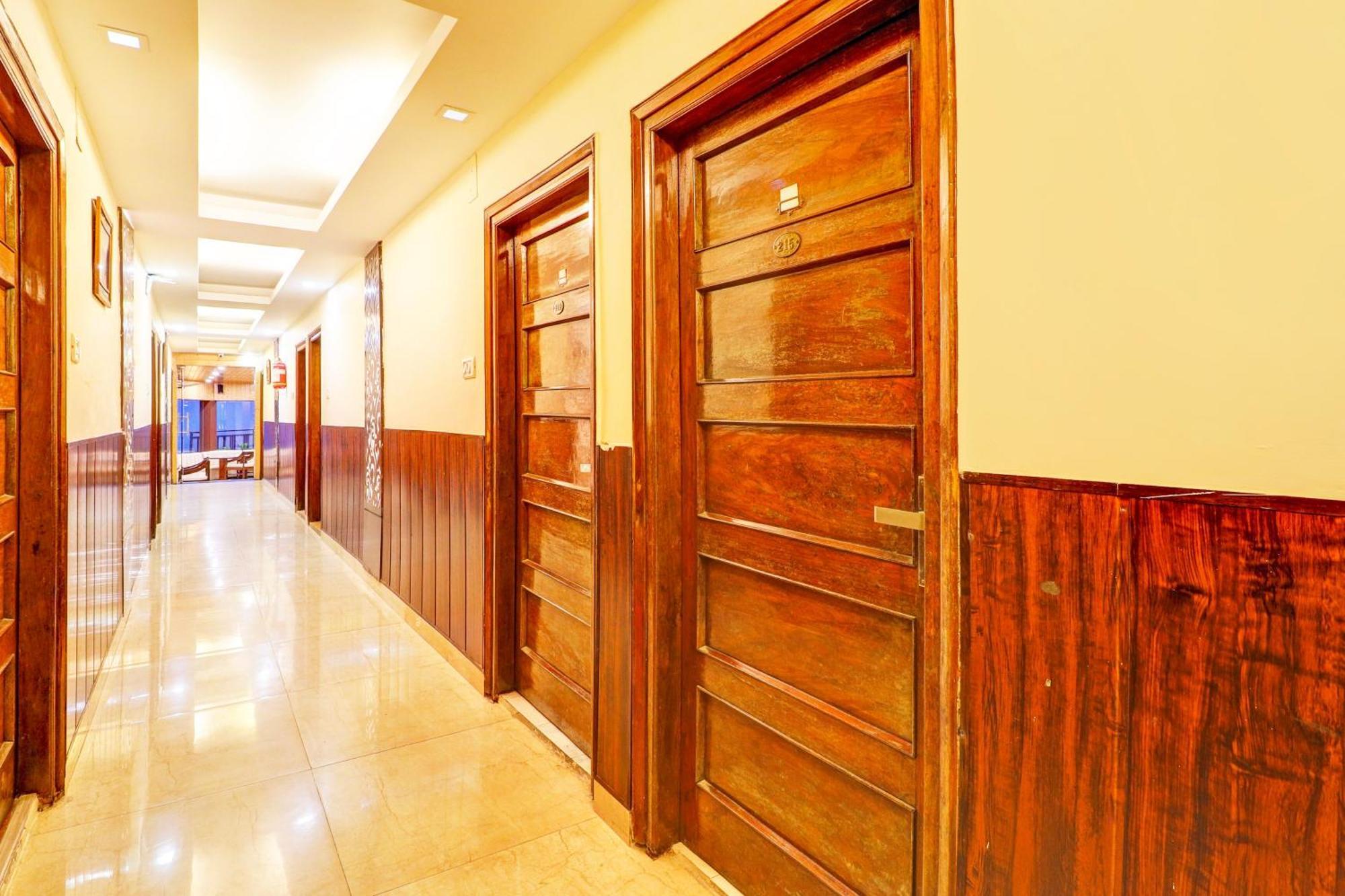 Super Collection O Pioneer Hotel Mussoorie Ngoại thất bức ảnh